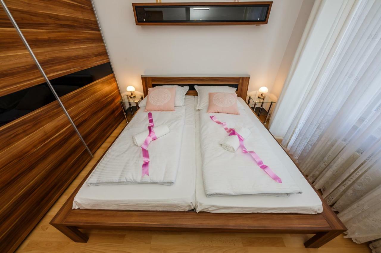 Apartman Lucija Kaštela Kültér fotó
