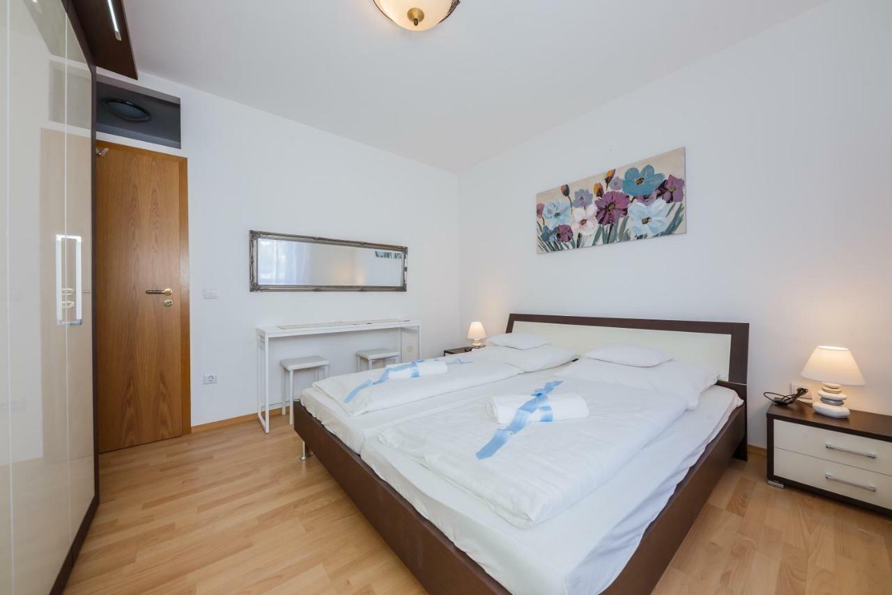 Apartman Lucija Kaštela Kültér fotó
